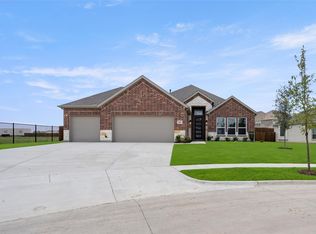 1855 Overcup Ct, Waxahachie, TX 75165