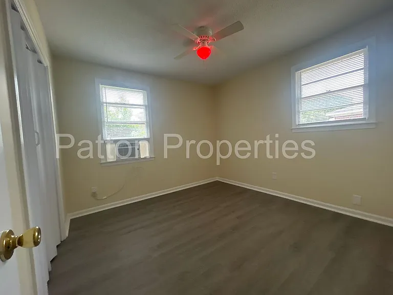 3100 Oweada Dr — Photo 13