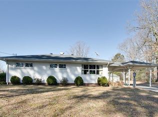 520 Hickory St, Troy, NC 27371