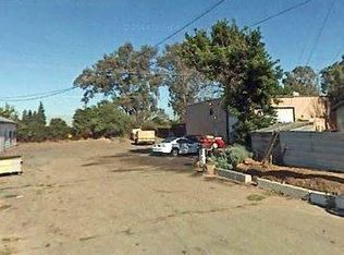 4523 E Harvest Rd, Acampo, CA 95220