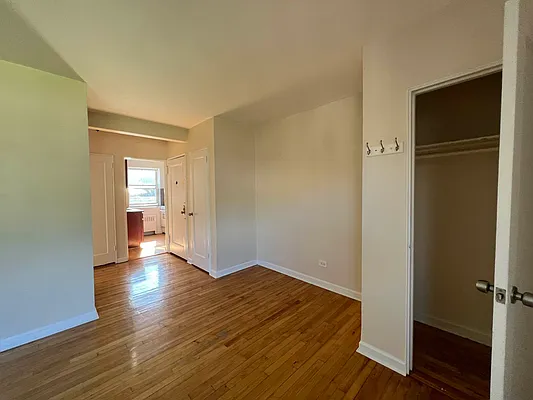 Rented by Pear NYC LLC | media 38