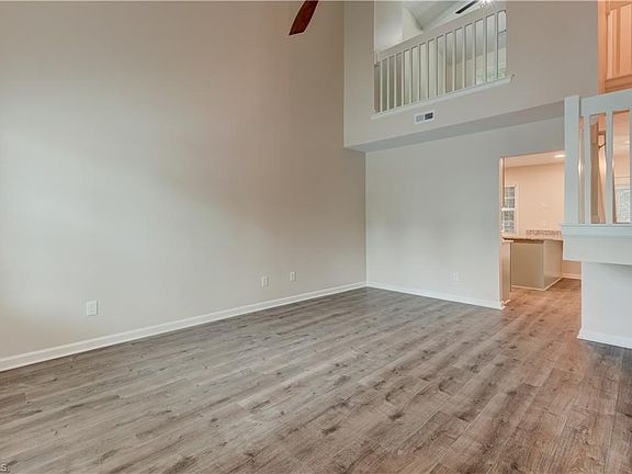 3rd image of 152 Bridford Downs Dr