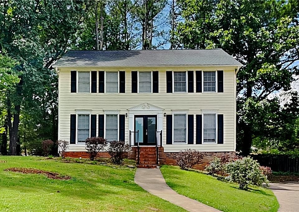 1st image of 4281 Keheley Lake Dr NE