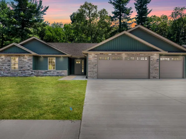 1615 Elderberry St SE, Demotte, IN 46310