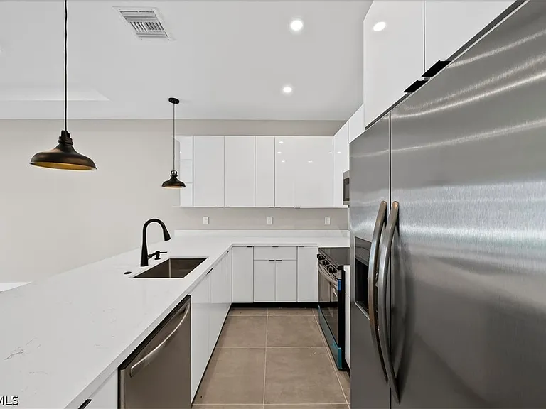 314 Naples Ave S #314 — Photo 30