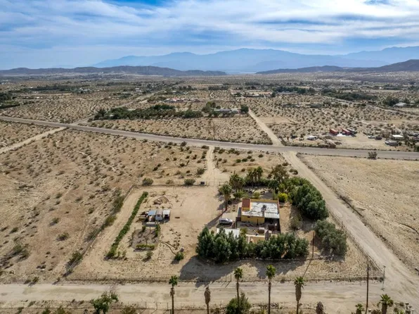 73400 Dillon Rd, Desert Hot Springs, CA 92241