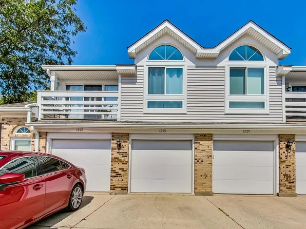 1275 Ranchview Ct, Buffalo Grove, IL 60089