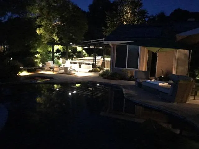 714 Hilbert Dr — Photo 18