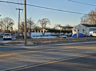 Beach Street, Union Boulevard, West Islip, NY