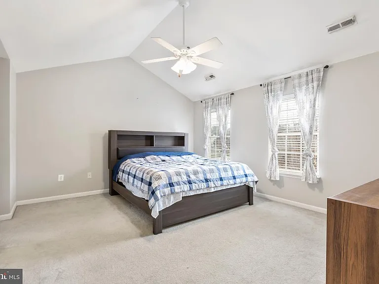 10103 Cotter Ct — Photo 47