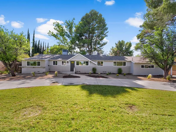 43745 Waddington Ave, Lancaster, CA 93536