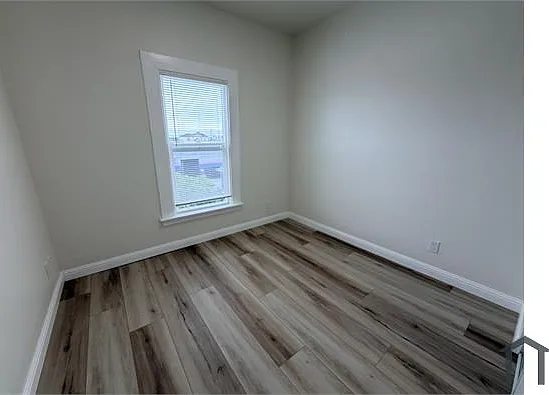 3 bed, 900 sqft, $2,450 — Photo 4