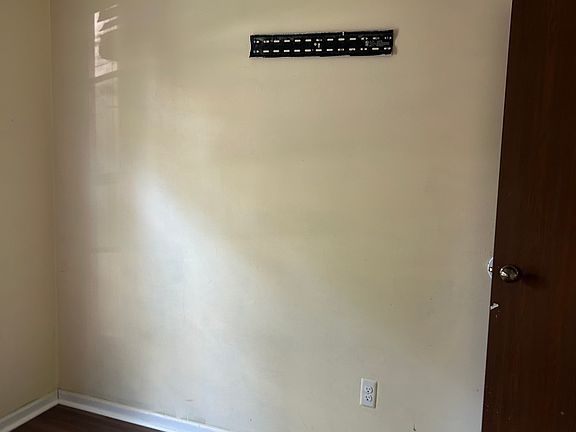2nd image of 4702 Mill Park Cir