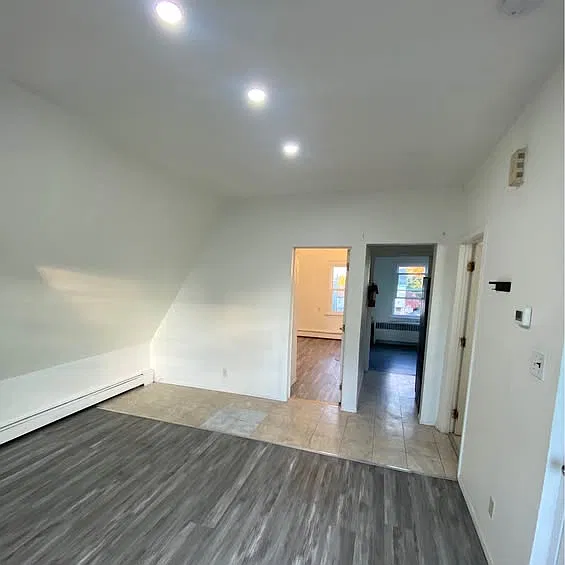 2 bed, $2,100 — Photo 3