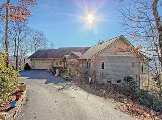 1239 Smokehouse Knob Dr, Rabun Gap, GA 30568