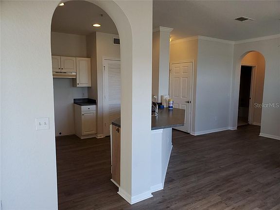 5th image of 860 N Orange Ave APT 377