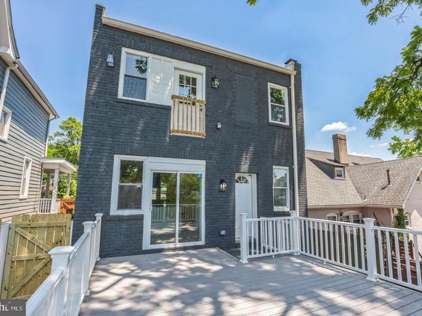 3102 S Dakota Ave NE, Washington, DC 20018