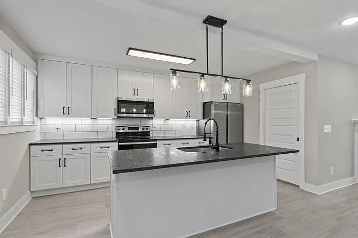 401 Clinton Ave E #3 — Photo 14