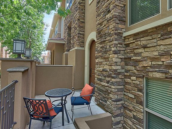 5550 N 16th St Phoenix AZ-large-010-4-Ki