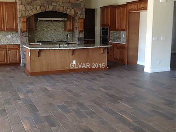 2nd image of 5445 Golden Gossamer St