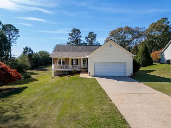 1211 Dale Dr, Monroe, GA 30656