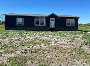 195 Harrison Rd, Beeville, TX 78102