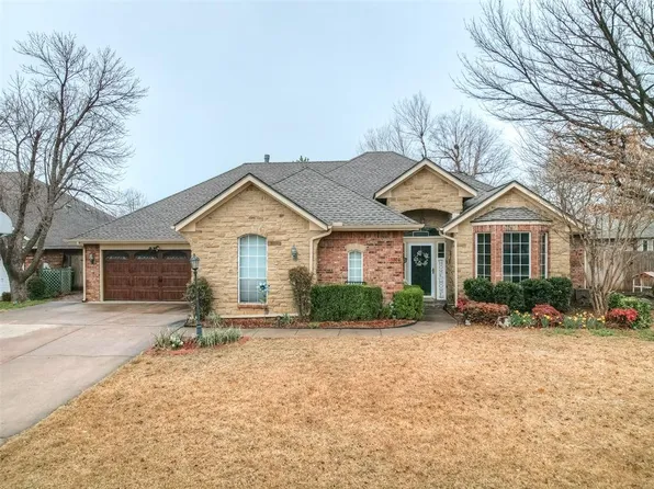 1804 Duckhawk Ct, Edmond, OK 73003
