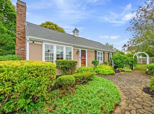 342 Sea St, Hyannis, MA 02601