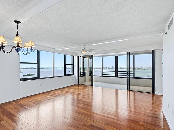 5th image of 770 S PALM AVENUE #1501