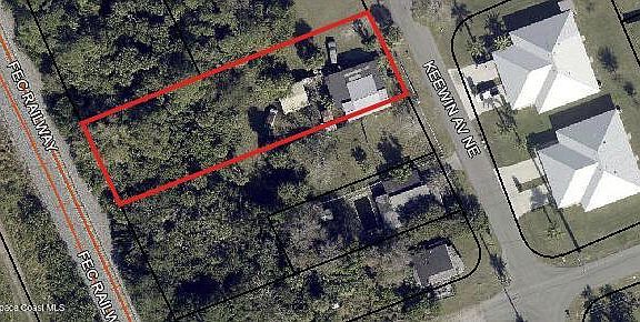 2nd image of 1850-1860 Keewin Ave NE