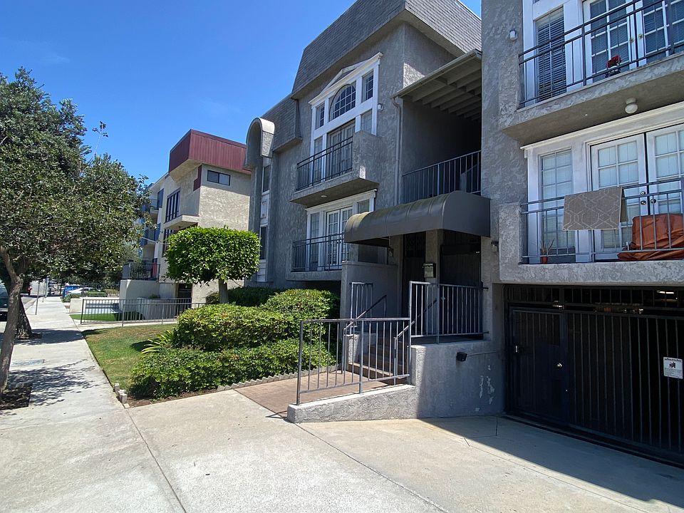 1st image of 10828 Palms Blvd APT 2