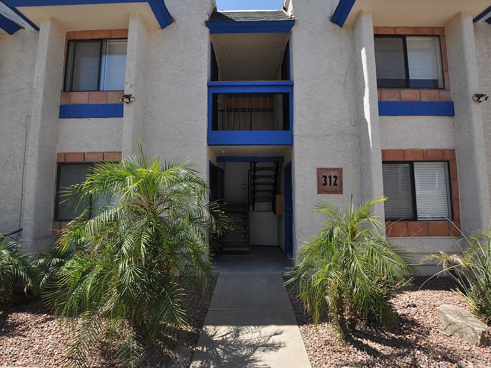 310 S Wilson St #101