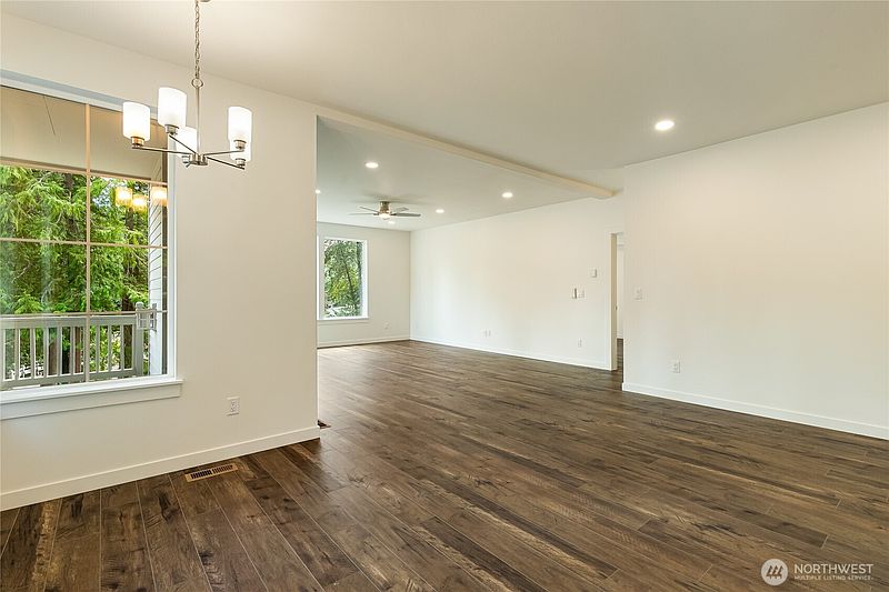 5th image of 1957 Lake Whatcom Boulevard #9B