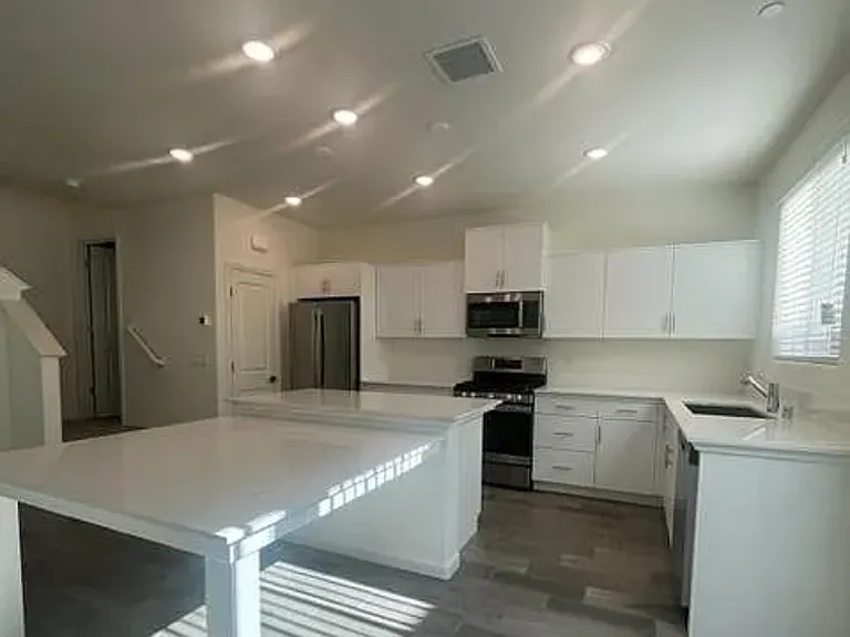 2015 Hammel Ln — Photo 9
