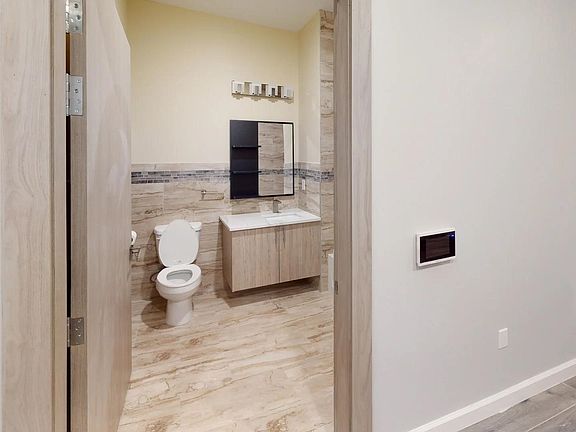 3rd image of 340 Westside Ave #202