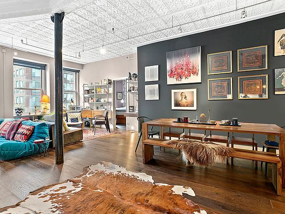 2nd image of 113 W 25th St Penthouse 6E