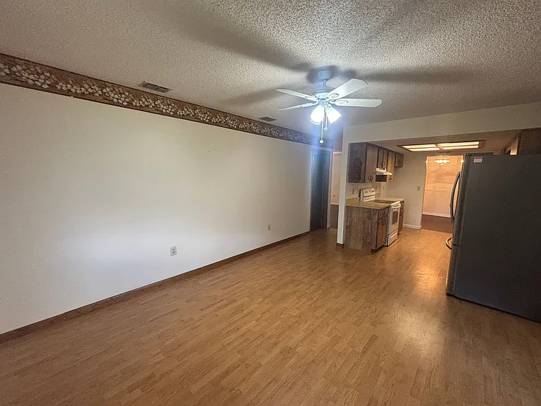 10211 SW 93rd Ct — Photo 9