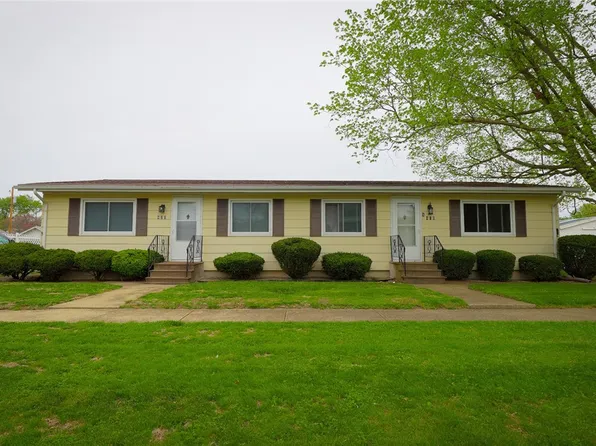 410-420 3rd St, Illiopolis, IL 62539