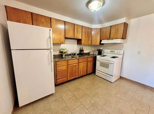1174 Petra Pl #7, Madison, WI 53713