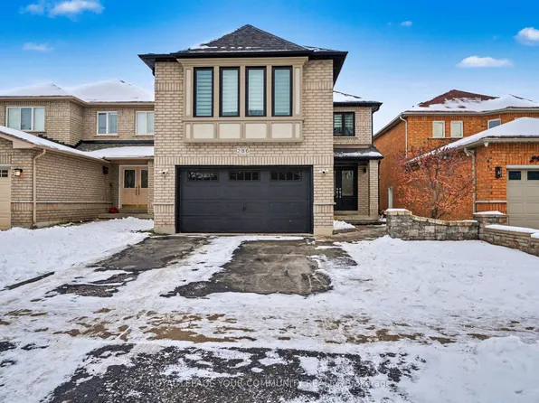 286 Royalpark Way, Vaughan, ON L4H 1J8