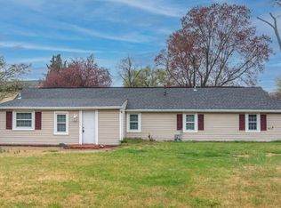 1110 Bradley Rd, Pasadena, MD 21122