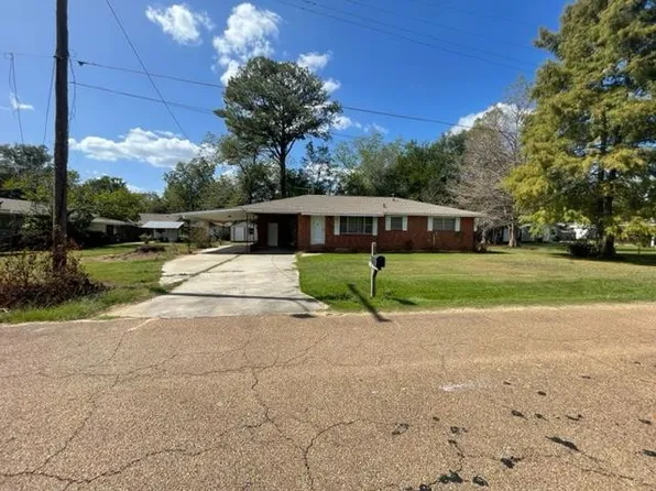 409 Jackson St, Tylertown, MS 39667