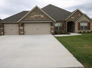 4100 SW Summerbrook St, Bentonville, AR 72712