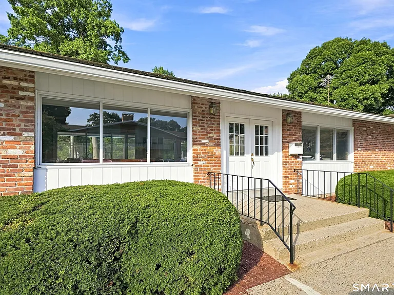 110 Southport Woods Dr #110 — Photo 21