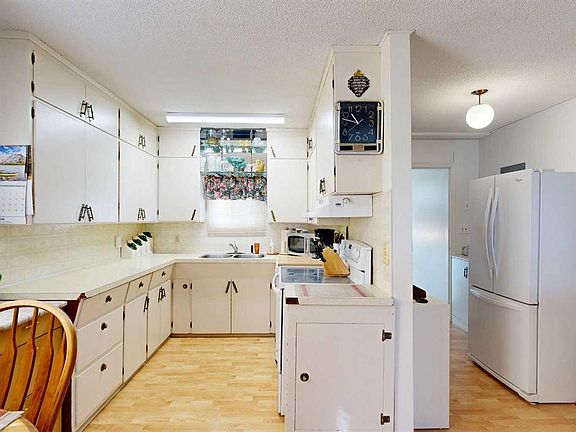 5th image of 5536 E Wagoner Cres