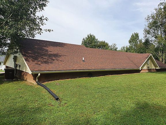 5th image of 60 E Wilson Dr