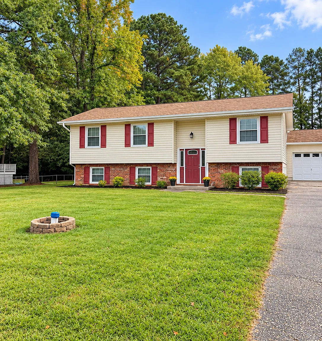 6 bed, 3143 sqft, $2,650 — Photo 1