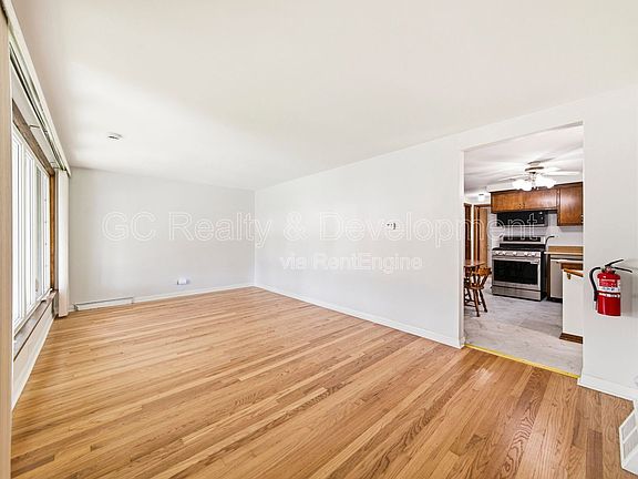 4th image of 5144 S Melvina Ave