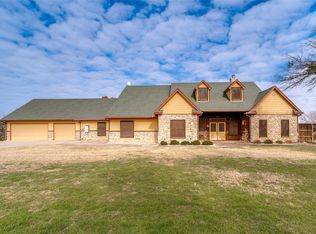 330 Deer Track Rd, Weatherford, TX 76085