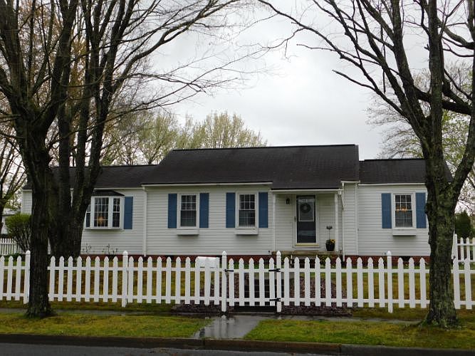 1st image of 1601 Fairfield Ave